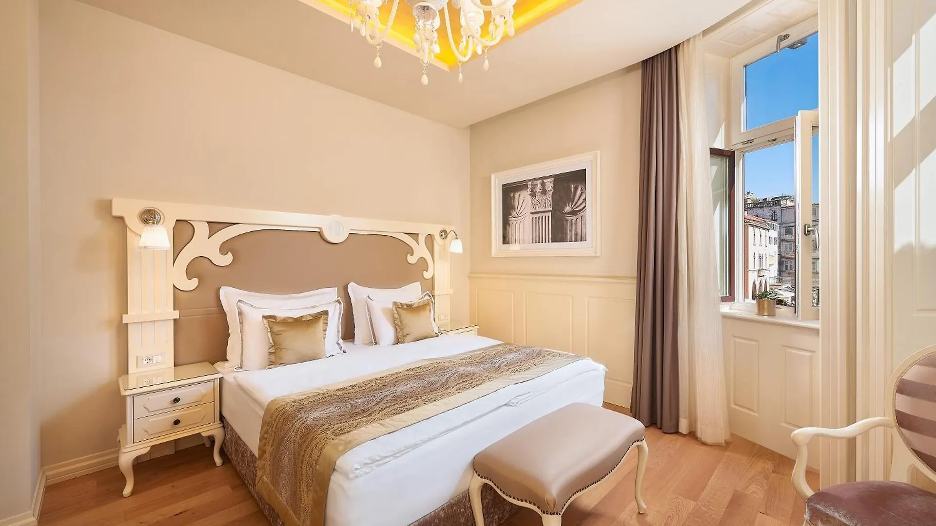 Piazza Heritage Hotel Split 4*,