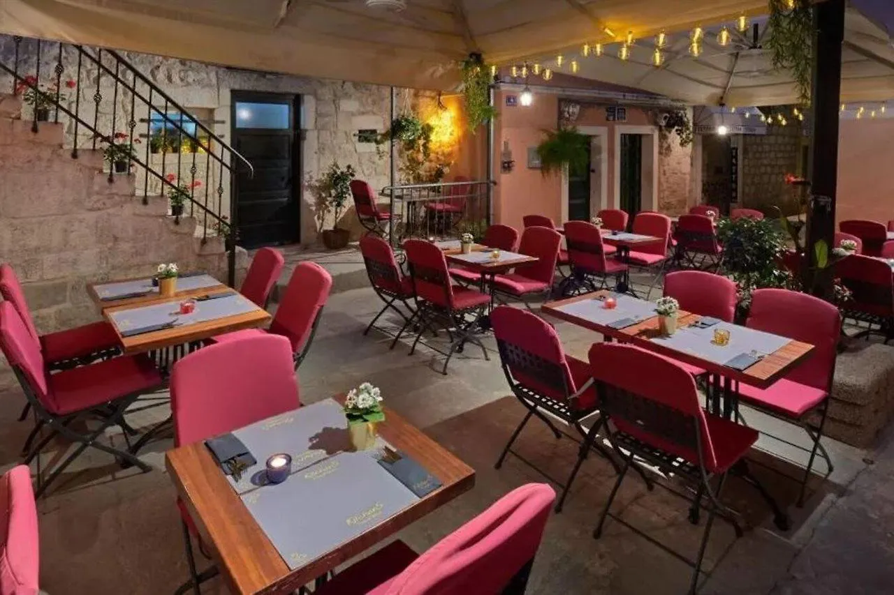 Piazza Heritage Hotel Split