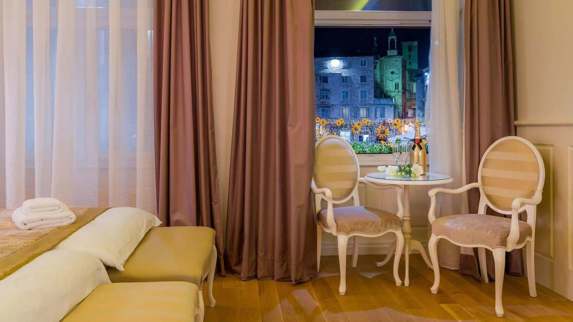 Piazza Heritage Hotel Split 4*,