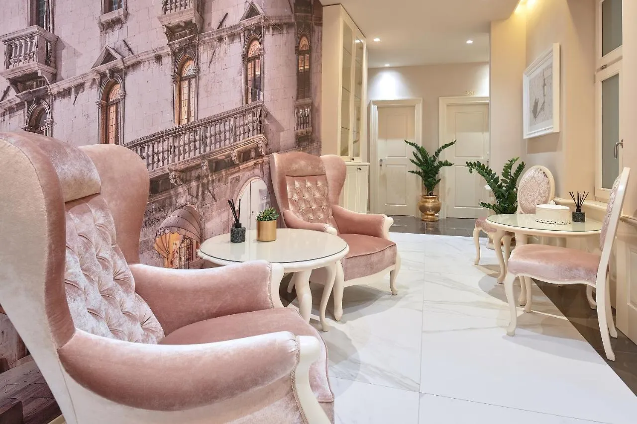 Piazza Heritage Hotel Split